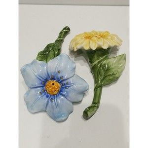 Aynsley Charter Club Wildflower SALT & PEPPER SHAKER SET 6" Porcelain Spring